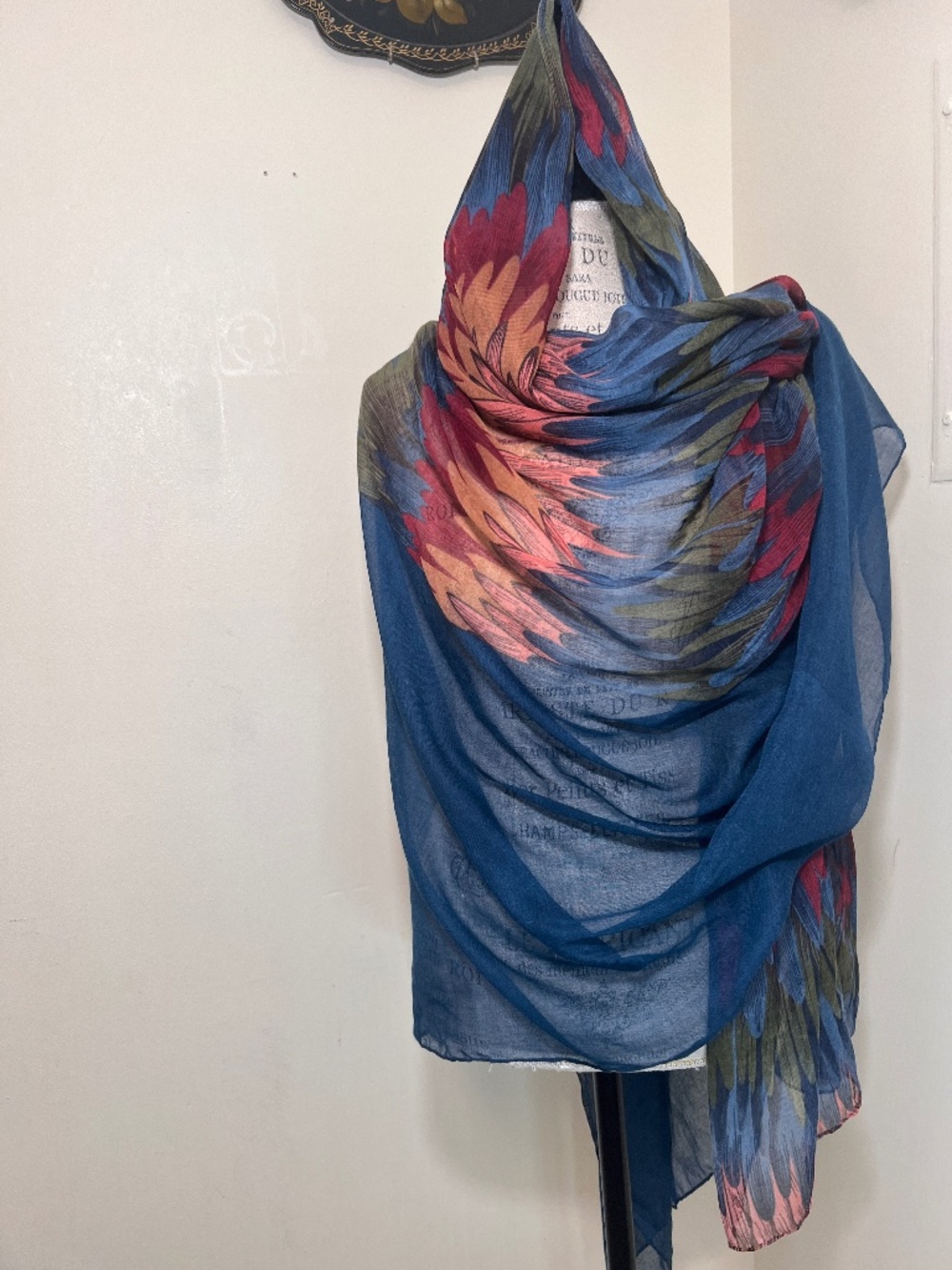 Sofisticated huge wrap sea green/mauve/olive/dusty rose/black colors - so soft